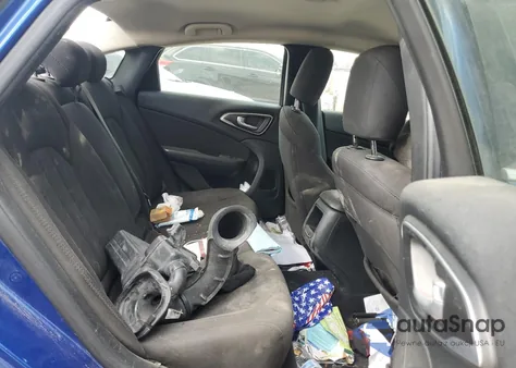 2015 Chrysler 200 Limited from USA, damaged, VIN 1C3CCCAB4FN701064